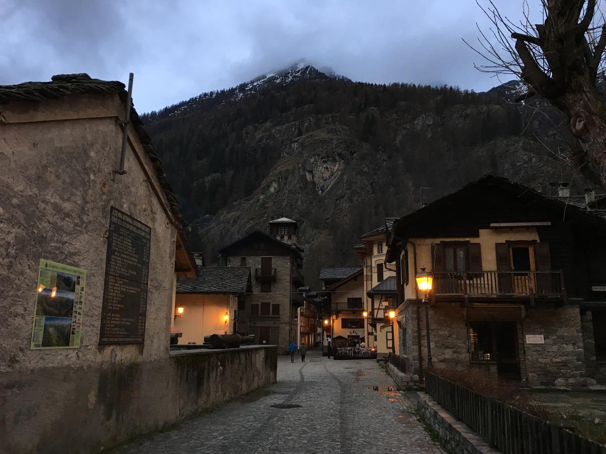Hotel Gran Baita Gressoney-Saint-Jean Exteriör bild